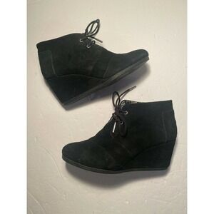 Toms Womens Suede Wedge Lace Up Ankle Boots Booties Sz 7 Black